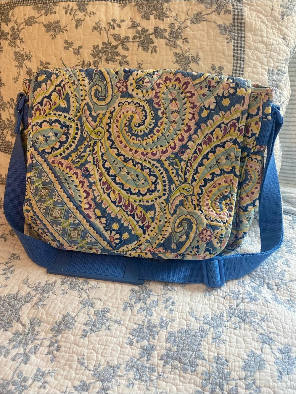 Vera Bradley Vintage Classic Messenger Bag Capri Blue Y2K